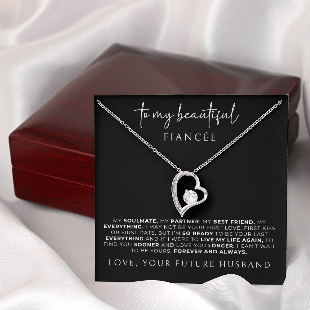 beautiful silver heart necklace jewelry gift for fiance, with luxury light up box. 