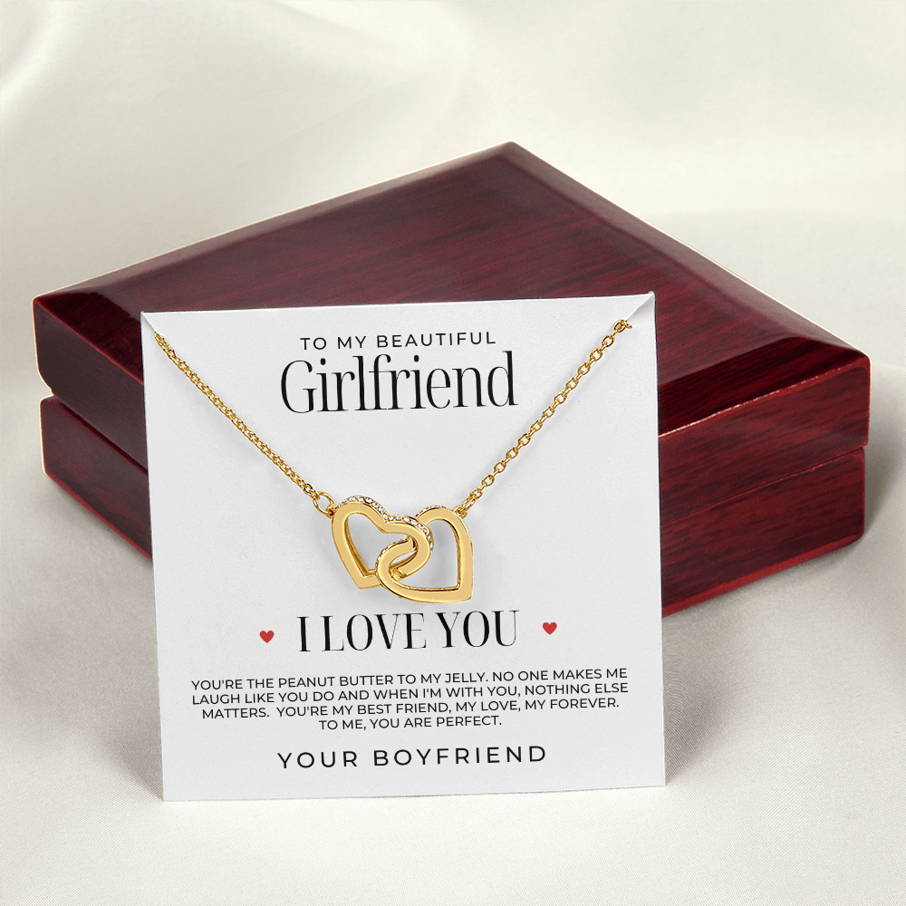 Valentine’s Day Necklace for GF - gold Hearts Necklace for Girlfriend with Message Card that says i love you. Its the perfect gift idea for her.