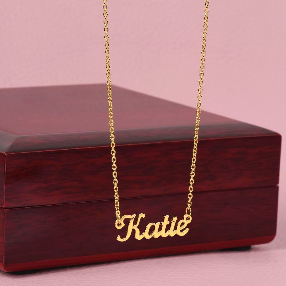 Gold Personalized name Necklace For Daughter