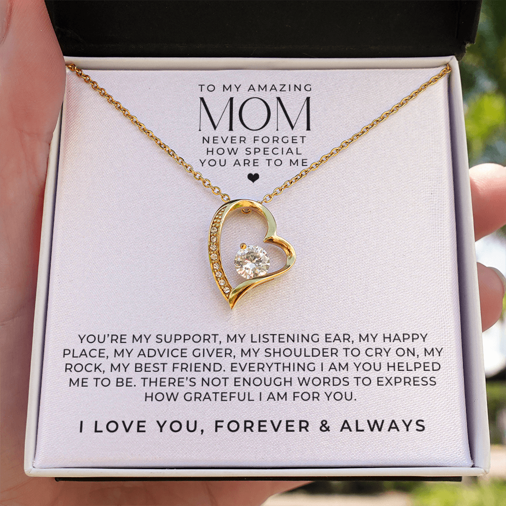 Gold Amazing Mom Necklace Gift + Message Card